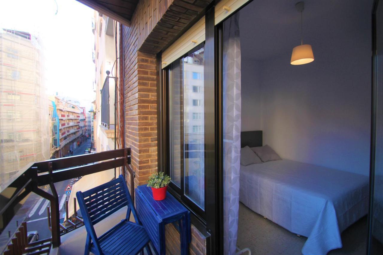 Apartmán Casaturis Teatro Plaza A104 Alicante Exteriér fotografie